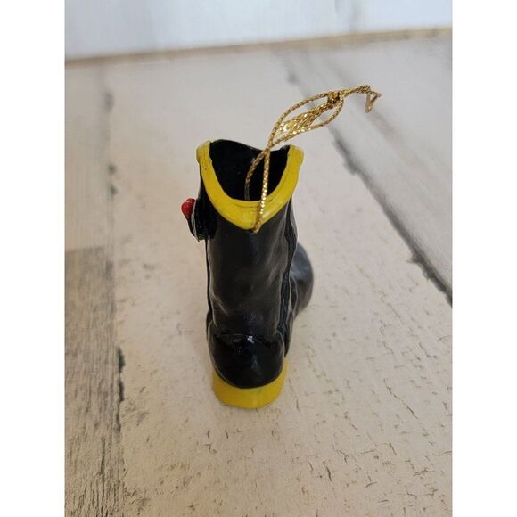 Firefighter black boot mistletoe ornament Xmas - Picture 4 of 5